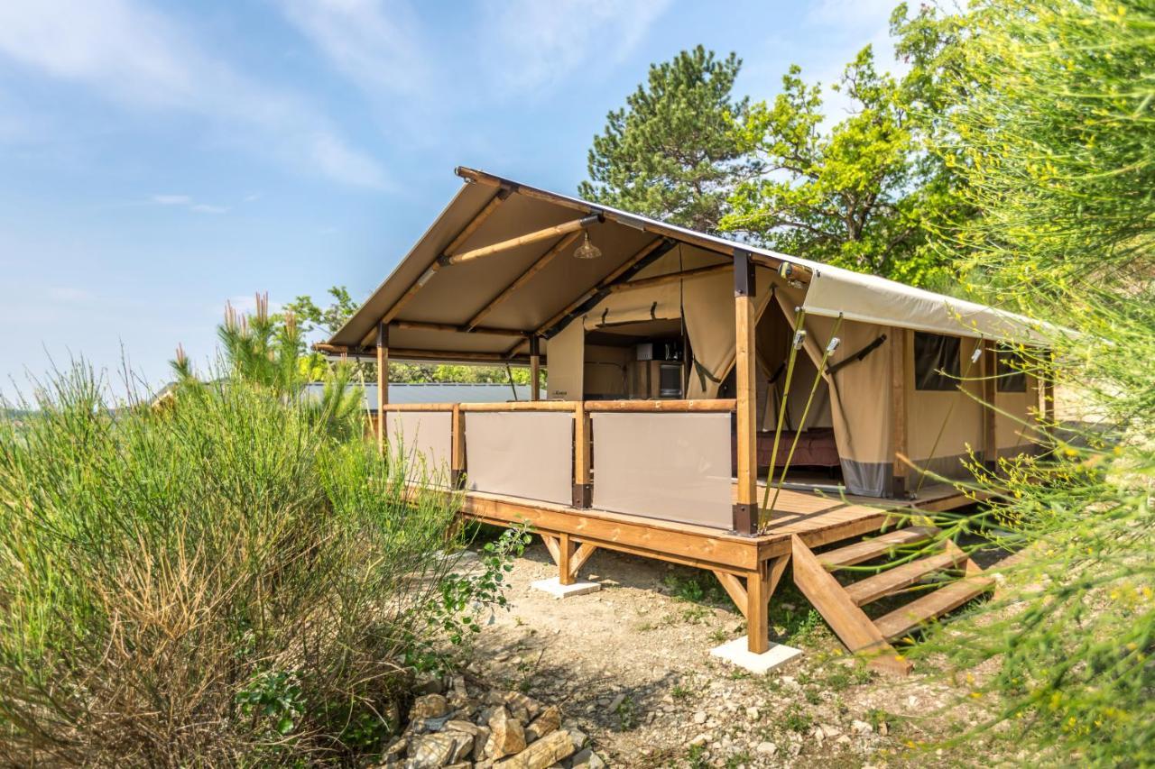 Camping De La Plage - Damgan Bagian luar foto