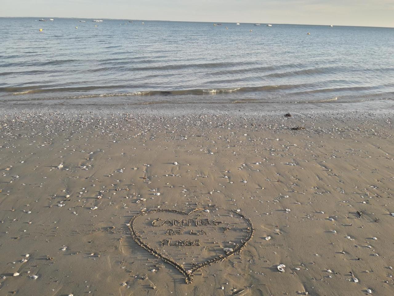 Camping De La Plage - Damgan Bagian luar foto