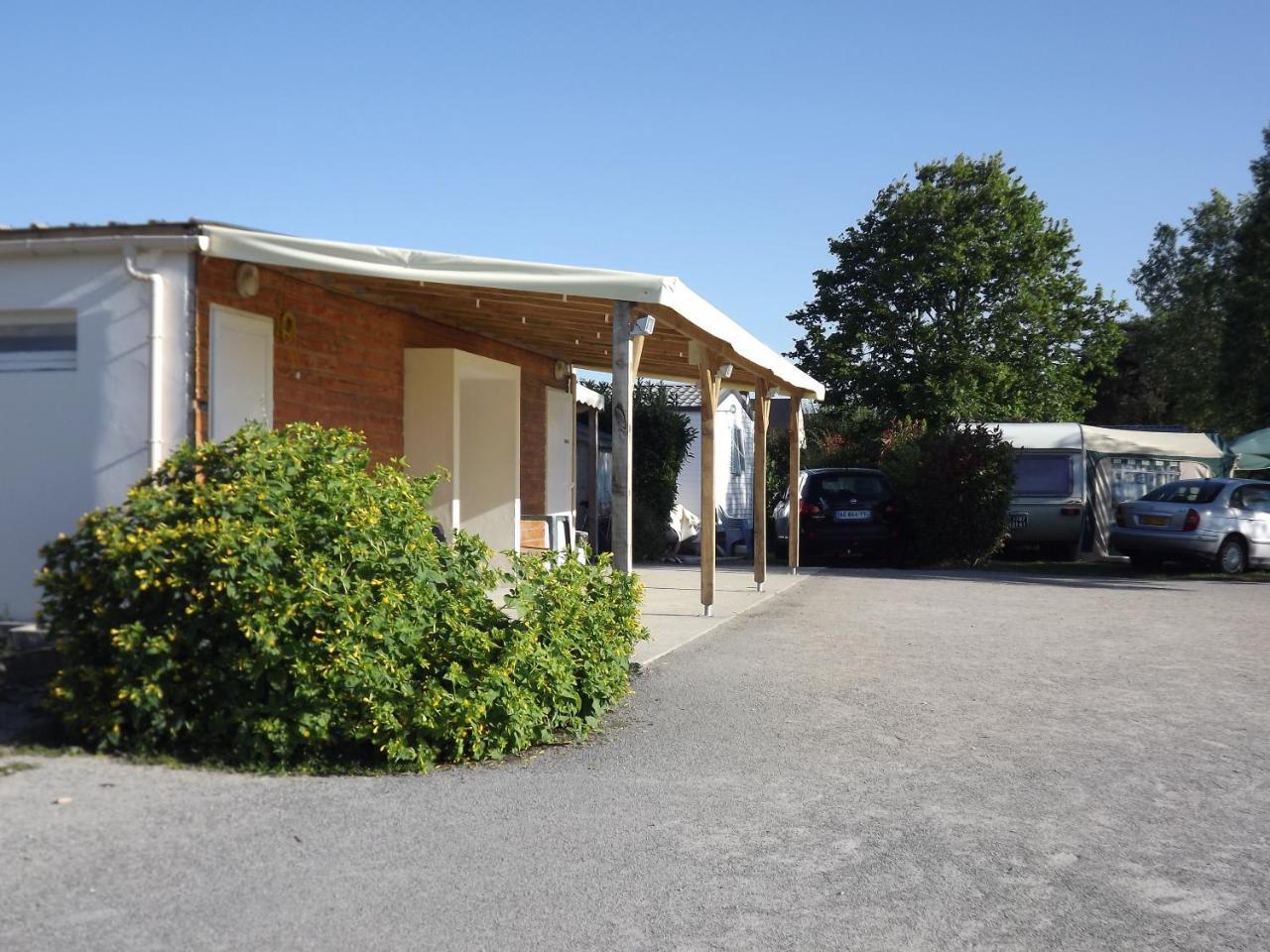Camping De La Plage - Damgan Bagian luar foto