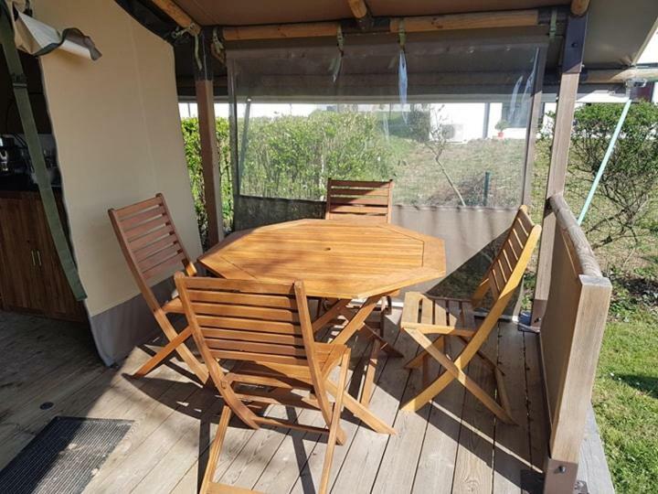 Camping De La Plage - Damgan Bagian luar foto